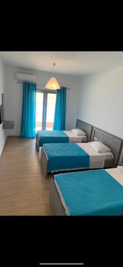 Blue Sea Apartments Qeparo Bagian luar foto